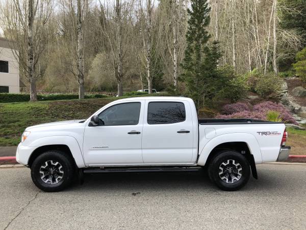 2012 Toyota Tacoma Double Cab SR5 TRD 4WD - Clean title, Auto for sale in Kirkland, WA – photo 8