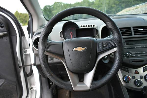 2015 *Chevrolet* *Sonic* *LS* - cars & trucks - by dealer - vehicle... for sale in Naugatuck, CT – photo 19