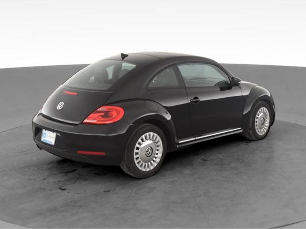 2013 VW Volkswagen Beetle 2.5L Hatchback 2D hatchback Black -... for sale in Topeka, KS – photo 11
