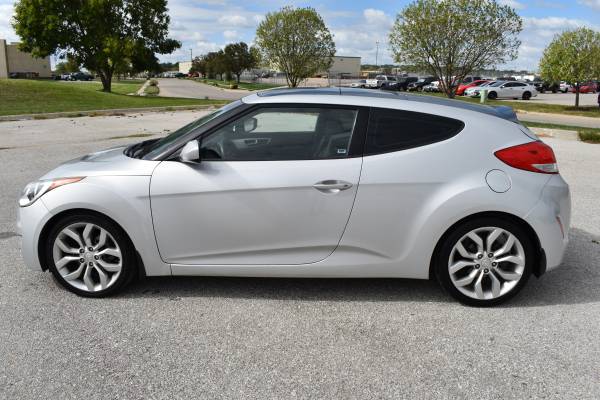 2012 Hyundai Veloster ***CLEAN NEBRASKA TITLE W/107K MILES ONLY*** -... for sale in Omaha, IA – photo 8