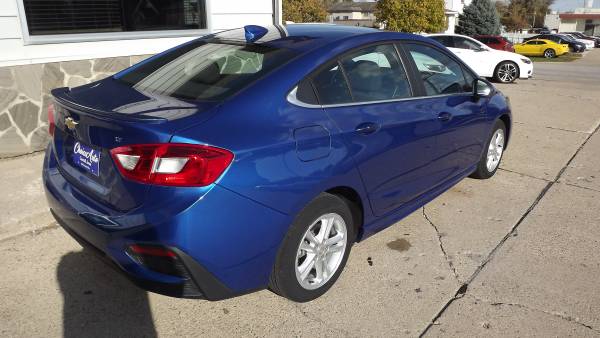 2017 Chevy Cruze LT * 1 Owner * Factory Warranty * Like New!! for sale in Carroll, IA – photo 7