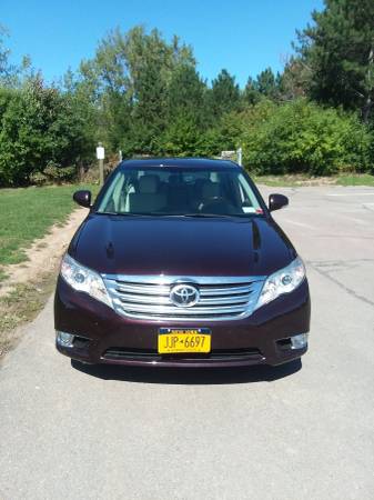 2012 Toyota Avalon Limited for sale in Rochester , NY – photo 3