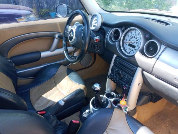 2004 Mini Cooper S - cars & trucks - by owner - vehicle automotive... for sale in East Providence, RI – photo 2