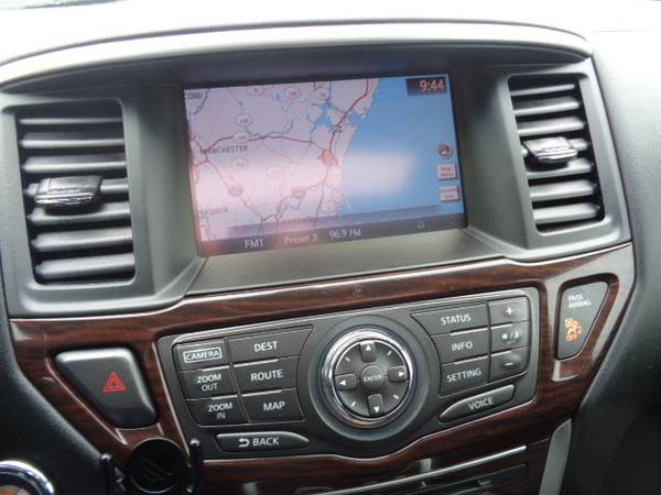 2014 Nissan Pathfinder 4x4 Platinum 7-Passenger Leather Roof Nav for sale in Hampton Falls, MA – photo 24