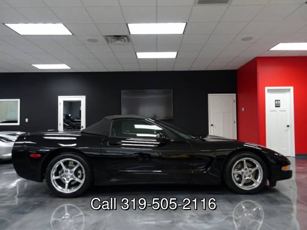 2003 Chevrolet Corvette Convertible 50th Anniversary Edition - cars for sale in Waterloo, IA – photo 21