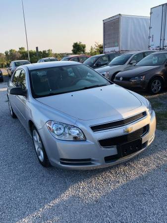 2012 Chevy Malibu 1LT - cars & trucks - by dealer - vehicle... for sale in Lincoln, IA – photo 3