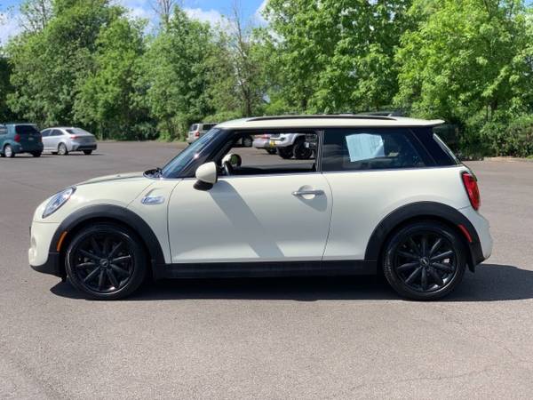 2015 MINI Cooper Hardtop WHITE Good deal! - - by for sale in Eugene, OR – photo 9