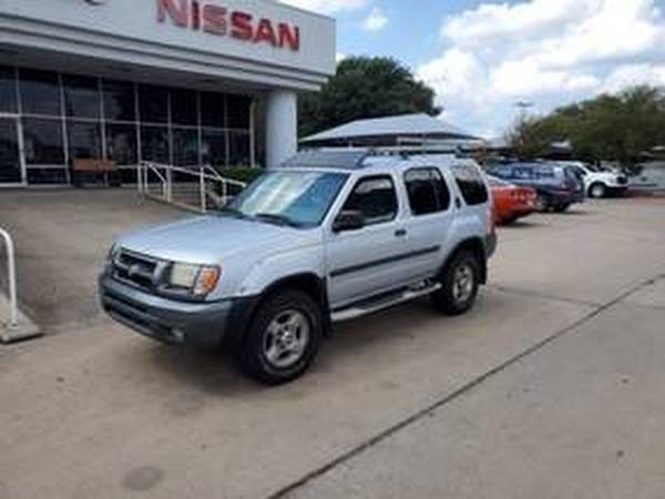 2001 Nissan Xterra Silver Ice Metallic Good deal!***BUY IT*** for sale in Austin, TX – photo 2