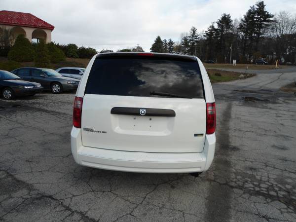 Dodge Grand Caravan Reliable Safe Van Extra Clean **1 Year... for sale in hampstead, RI – photo 7