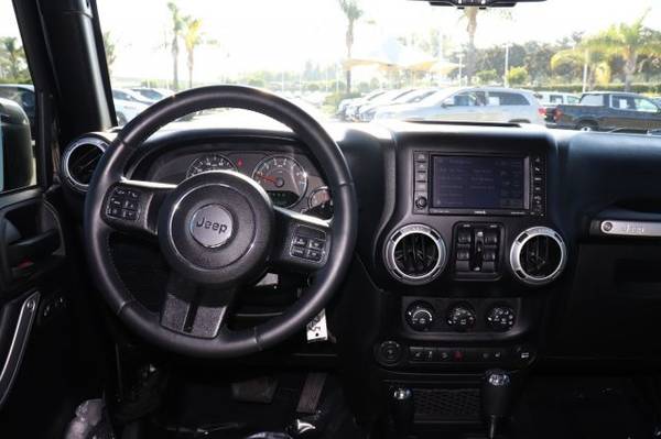 2015 Jeep Wrangler Unlimited Rubicon 4x4 4WD Four Wheel SKU:FL650333 for sale in Irvine, CA – photo 16