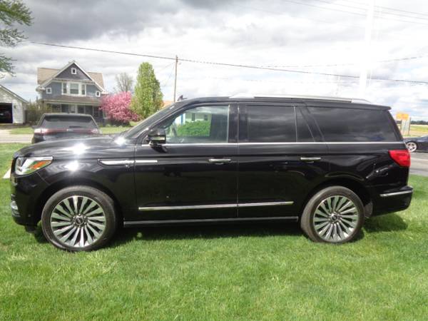 2019 Lincoln Navigator Reserve 4x4 - - by dealer for sale in Frankenmuth, MI – photo 3