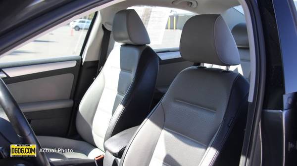 2013 VW Volkswagen Jetta Sedan Hybrid SEL Premium sedan Platinum Gray for sale in San Jose, CA – photo 16
