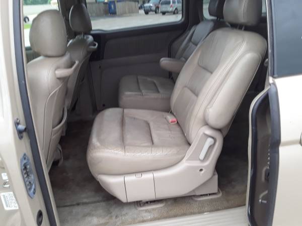 Third Row Seat 2002 Honda van for sale in Evergreen, AL – photo 2