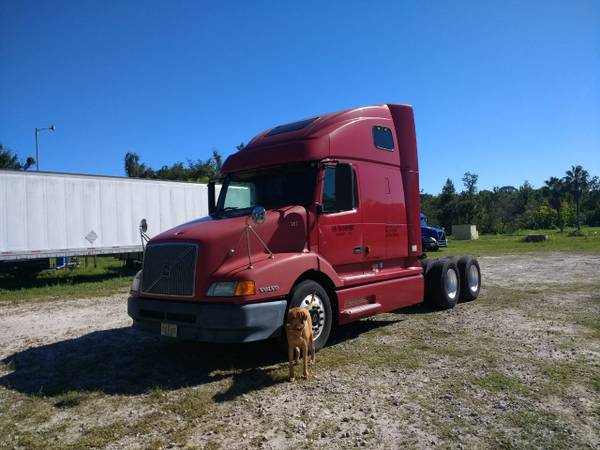 Semi Truck 2003 VOLVO 660 - cars & trucks - by owner - vehicle... for sale in Oneco, FL – photo 5