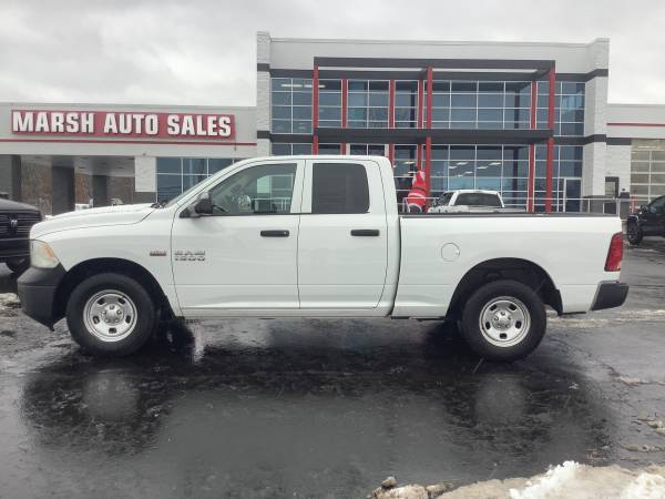 1 Owner! 2014 Ram 1500 ST! 4x4! No Accidents! - cars & trucks - by... for sale in Ortonville, OH – photo 2