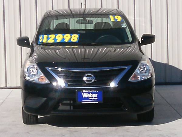 2019 Nissan Versa SV-43k Miles - cars & trucks - by dealer - vehicle... for sale in Silvis, IA – photo 3