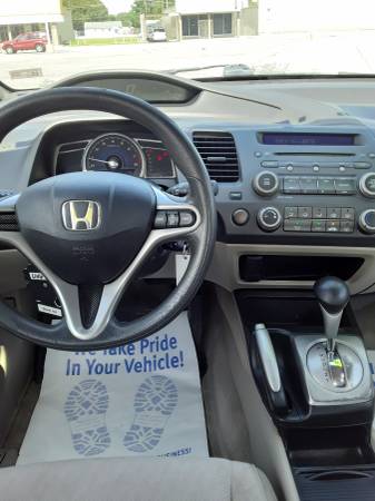 2009 HONDA CIVIC LX - cars & trucks - by owner - vehicle automotive... for sale in Portsmouth, VA – photo 4