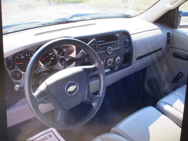 2011 Chevrolet Silverado 3500HD RACK BODY TRUCK, 22K MILES GAS for sale in south amboy, VT – photo 8