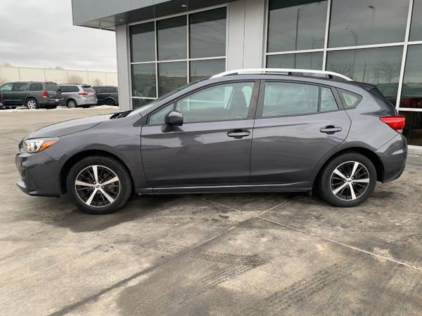 2019 Subaru Impreza 2 0i Premium 5-door CVT for sale in Council Bluffs, NE – photo 4