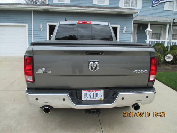 2013 Ram 1500 4D Crew Cab Bighorn Truck for sale in Seven Hills, OH – photo 6