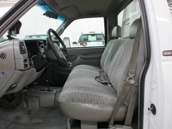 1998 Chevrolet Silverado 3500 4WD Reg Cab Flat Bed Dually V8 Gas DRW for sale in Highland Park, IL – photo 13