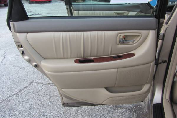2001 Toyota Avalon XLS Only $999 Down** $68/Wk - cars & trucks - by... for sale in West Palm Beach, FL – photo 13