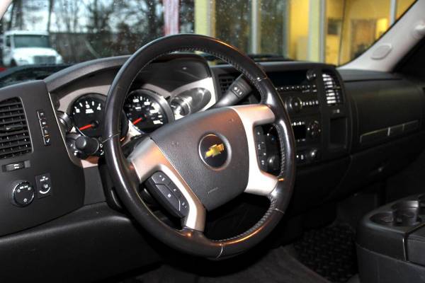 2012 Chevrolet Chevy Silverado 1500 LT Crew Cab 4WD - Best Deal on 4... for sale in Hooksett, NH – photo 15