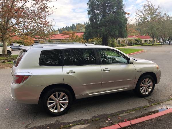 2008 Toyota Highlander Hybrid Limited 4WD --Leather, 3rd Row, Clean-- for sale in Kirkland, WA – photo 4