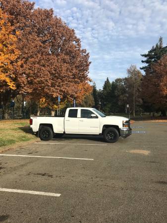 Chevy 2017 LT Double Cab for sale in Redding, CA – photo 3