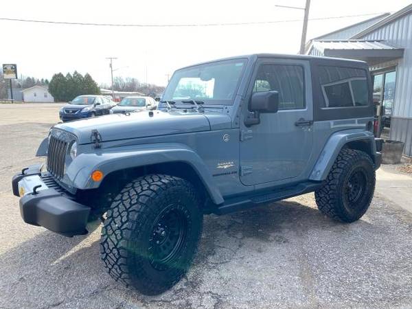 2015 Jeep Wrangler 4WD 2dr Sahara - cars & trucks - by dealer -... for sale in CENTER POINT, IL – photo 8