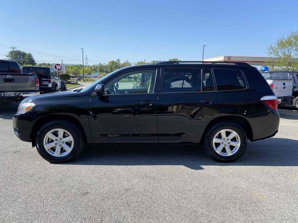 2010 Toyota Highlander LOADED 1 OWNER - - by dealer for sale in Maryville, TN – photo 6