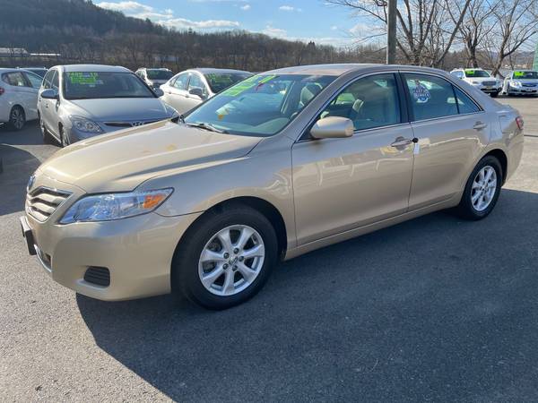 2010 Toyota Camry LE ***1-OWNER**46,000 MILES**NEW*** - cars &... for sale in Owego, NY – photo 3