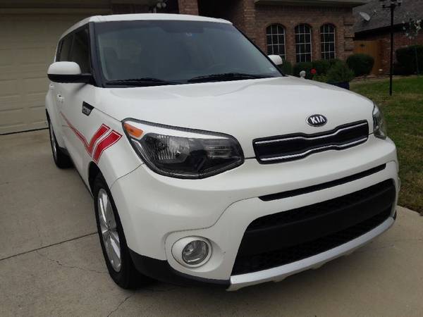 2018 Kia Soul Plus - cars & trucks - by owner - vehicle automotive... for sale in Mansfield, TX – photo 2