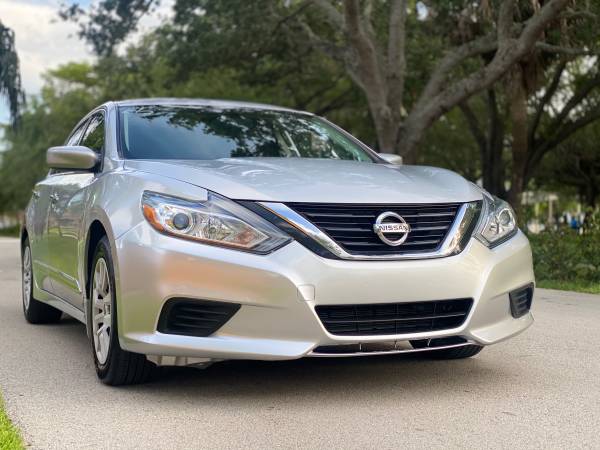 2018 NISSAM ALTIMA - - by dealer - vehicle automotive for sale in Hollywood, FL – photo 4