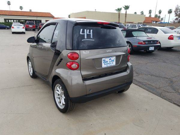2009 smart Fortwo Pure FREE CARFAX ON EVERY VEHICLE for sale in Glendale, AZ – photo 3