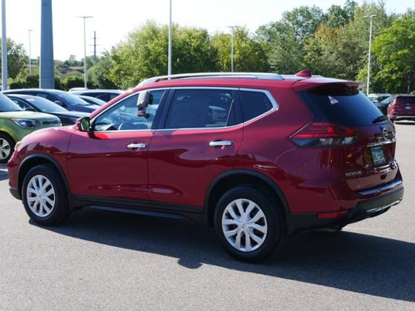 2017 Nissan Rogue AWD S for sale in Inver Grove Heights, MN – photo 8