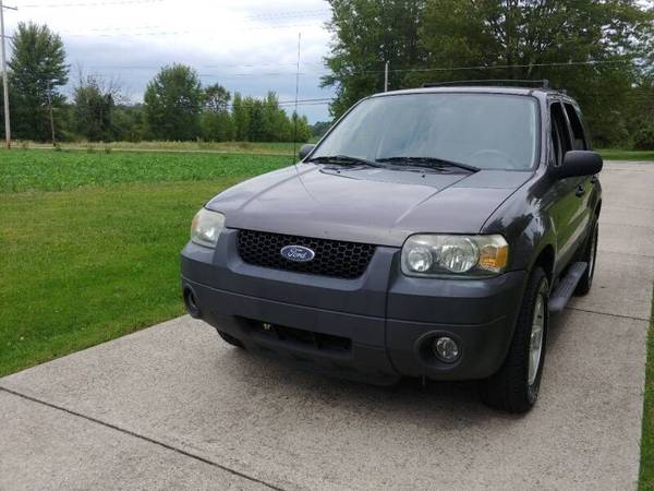 2006 Ford Escape XLT for sale in Johnstown, OH – photo 4