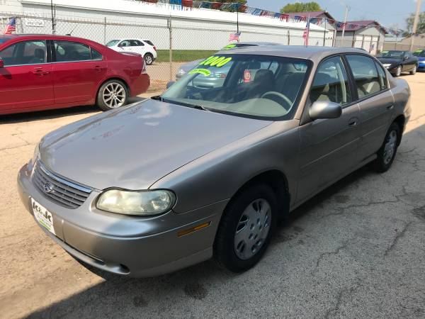1999 Chevy Malibu 100,000 MILES ICE COLD AIR!!! - cars & trucks - by... for sale in Clinton, IA – photo 2