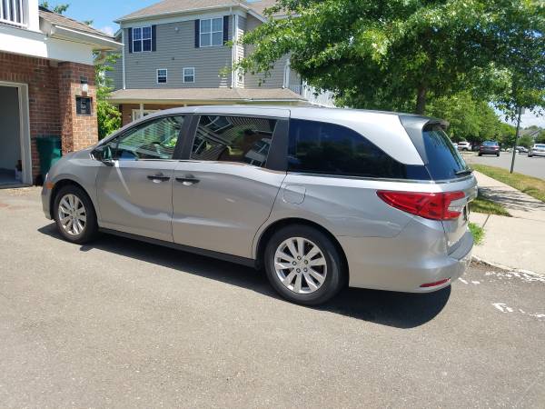 2018 Honda Odyssey LX - cars & trucks - by owner - vehicle... for sale in Belle Mead, NJ – photo 2