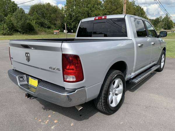2018 RAM 1500 SLT * 33K Miles * 4X4 * No Accidents * Towing Pkg * -... for sale in Sevierville, TN – photo 8