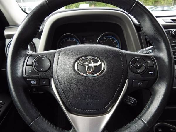 2018 Toyota RAV4 XLE 2WD w/ Sunroof - cars & trucks - by dealer -... for sale in Wilmington, NC – photo 16