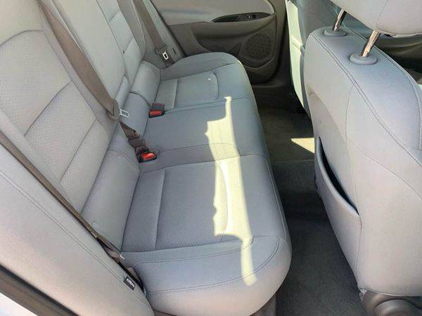 2018 Chevrolet Chevy Malibu LT 4dr Sedan 100% CREDIT APPROVAL! for sale in TAMPA, FL – photo 13