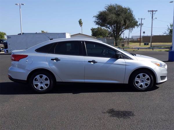 2018 Ford Focus S sedan SILVER - cars & trucks - by dealer - vehicle... for sale in Mission, TX – photo 8