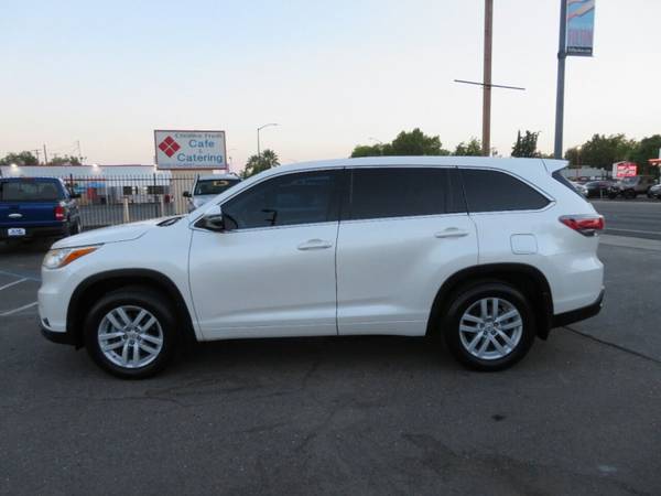 2014 Toyota Highlander LE Plus AWD 4dr SUV - - by for sale in Sacramento , CA – photo 5