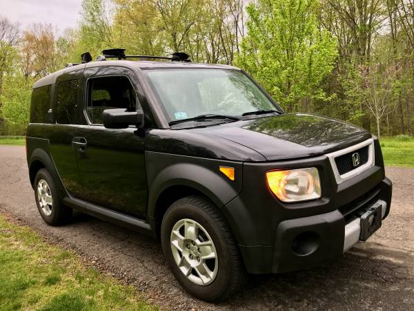 2005 Honda Element LX SUV FWD 1 Owner - - by dealer for sale in Other, NY
