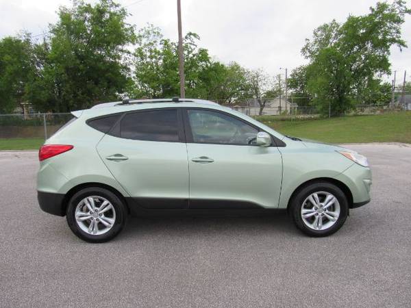 2013 Hyundai Tucson GLS 2WD - - by dealer - vehicle for sale in Killeen, TX – photo 2