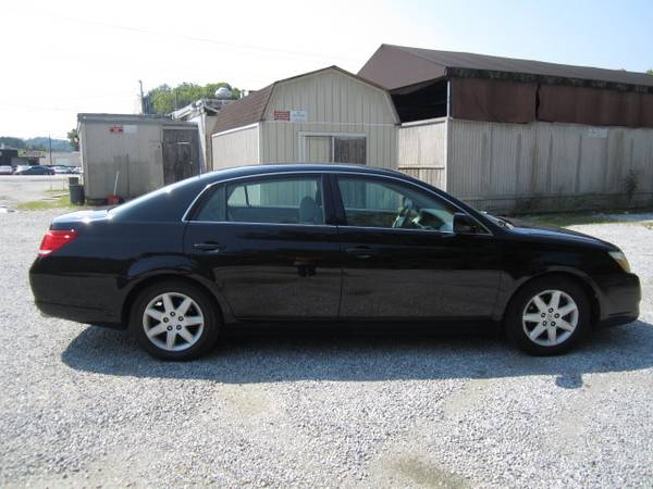 05 Toyota Avalon for sale in Chattanooga, TN – photo 6