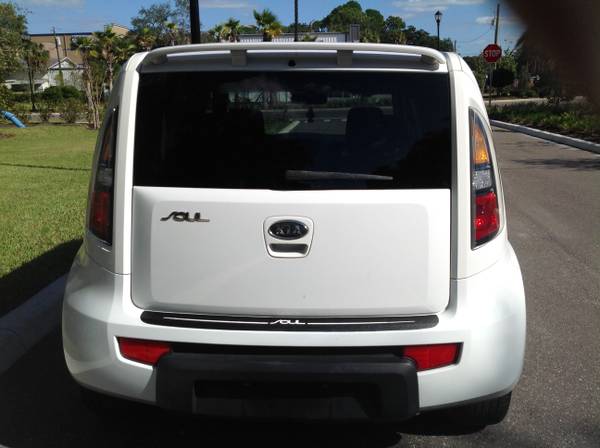 2011 Kia Soul.Loaded!1-Owner.Awesome Car! - cars & trucks - by... for sale in Sarasota, FL – photo 4