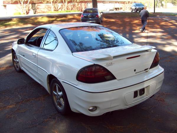 2001 Pontiac Grand Am GT Low Miles - cars & trucks - by owner -... for sale in Rock Hill, NC – photo 7