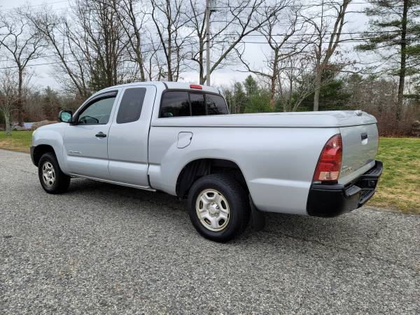 2007 Toyota Tacoma - 60k miles! - cars & trucks - by dealer -... for sale in Exeter, RI – photo 4